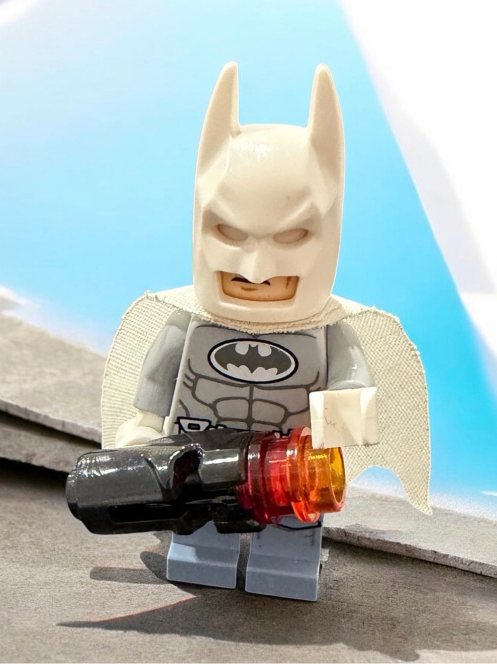 Lego White Batman Minifigure with Light Blue Torso and Cape